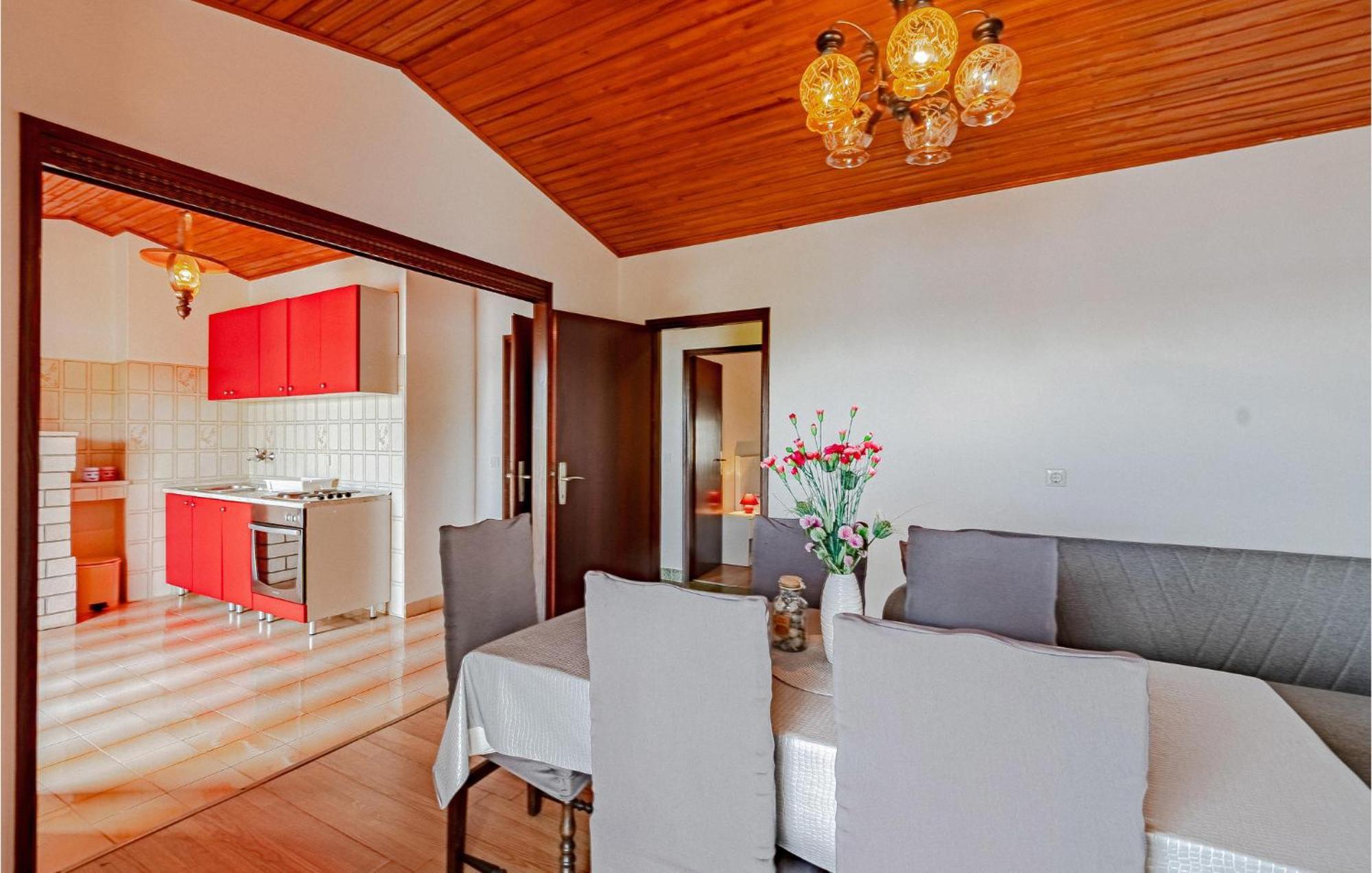 Beautiful Home In Prizba With Kitchen Екстер'єр фото