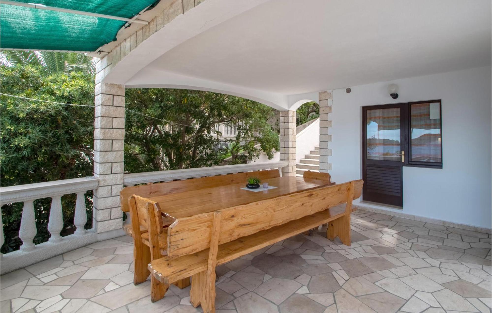 Beautiful Home In Prizba With Kitchen Екстер'єр фото